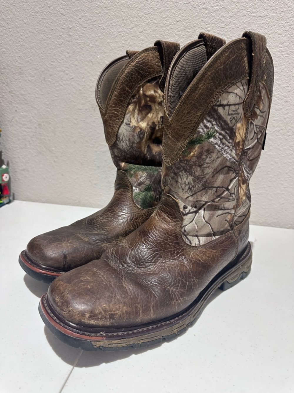 Ariat 10016341 Men's Conquest H2O Insulated cowboy camo hunting Boot 10.5 D